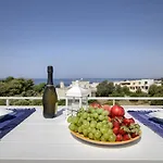 Leuca Homes By Lovesud *