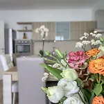 Leuca Homes By Lovesud アパート