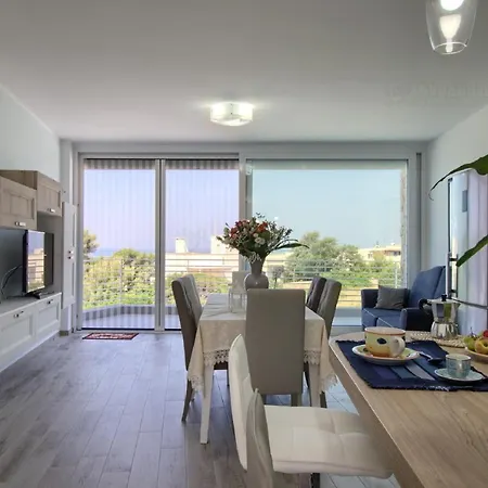 Leuca Homes By Lovesud *